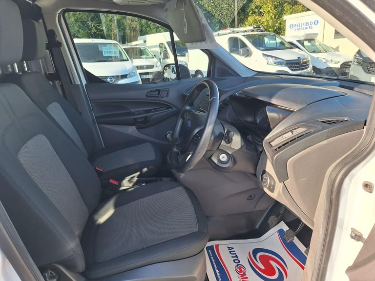 FORD TRANSIT CONNECT 1.5 220 EcoBlue White Manual Diesel, 2018
