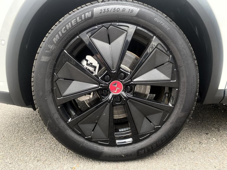 2024 DS Automobiles DS 7 1.6 E-TENSE 4X4 Performance Line + 5dr EAT8 HATCHBACK PETROL/ELECTRIC Au...