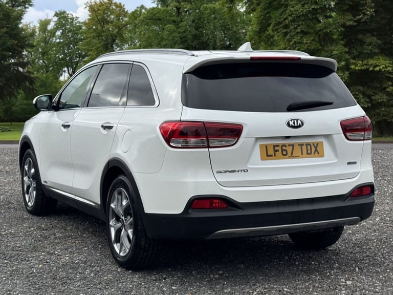 2017 Kia Sorento 2.2 CRDi KX-4 SUV 5dr Diesel Auto AWD Euro 6 (197 bhp) ESTATE Diesel Automatic