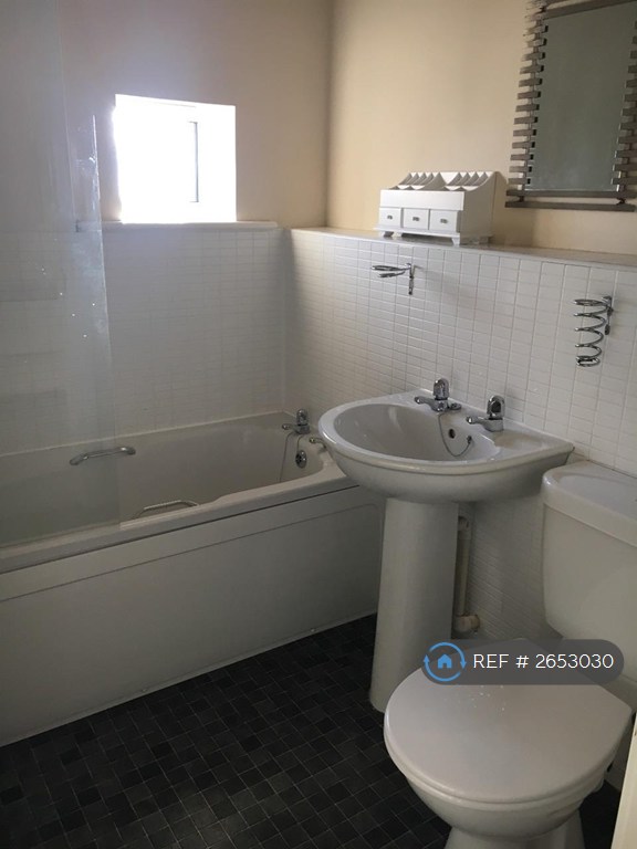 2 bedroom flat in Willow Sage Court, Stockton, TS18 (2 bed) (#2653030)