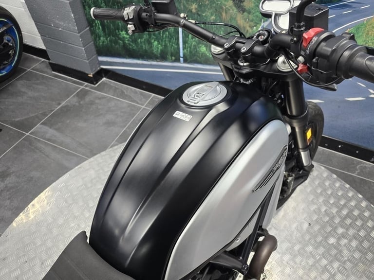 DUCATI SCRAMBLER 1100 PRO DARK