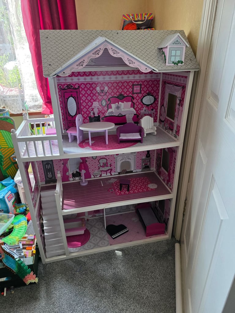 Dolls House 