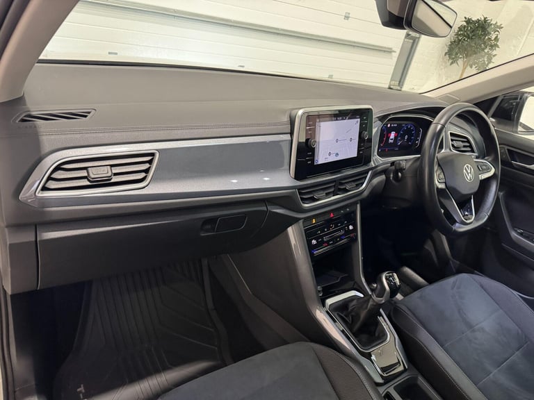  Volkswagen T-Roc 1.0 TSI Style SUV 5dr Petrol Manual Euro 6 (s/s) (110 ps) Petrol Manual