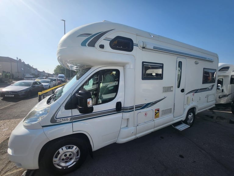 Auto-Trail Apache 700 6 berth motorhome DIESEL MANUAL 2010/60