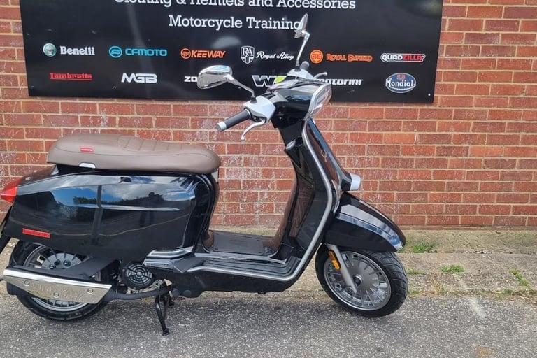 image for Lambretta V 50cc| |Modern Classic Retro Style Moped| For Sale | Best Scooter