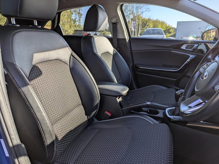 2018 Kia Ceed 1.4 T-GDi Blue Edition Hatchback 5dr Petrol Manual Euro 6 (s/s) (138 bhp) HATCHBACK...