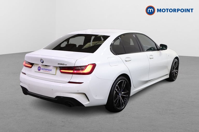 2021 BMW 3 Series 330e M Sport 4dr Step Auto SALOON PETROL/ELECTRIC Automatic