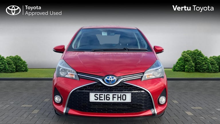 2016 Toyota Yaris 1.5 Hybrid Design 5dr CVT HATCHBACK PETROL/ELECTRIC Automatic