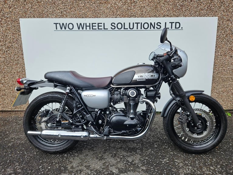 image for Kawasaki EJ 800 W800 CKF CAFE abs spotless condition 