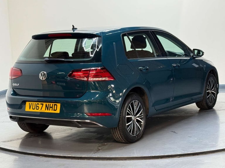 2017 Volkswagen Golf 1.6 TDI BlueMotion Tech SE Nav Euro 6 (s/s) 5dr Hatchback Diesel Manual