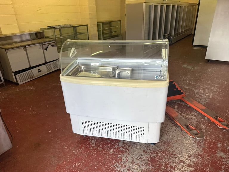 Commercial fridge 