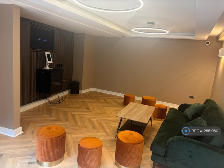 Studio flat in Oldham Place, Liverpool, L1 (#2661080)