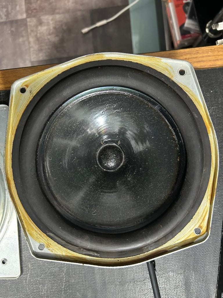 image for KEF B200 Bass / Mid speaker driver 8 inch SP-1022 working