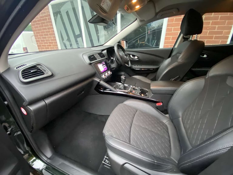 2019 Renault Kadjar 1.5 Blue dCi Iconic 5dr HATCHBACK DIESEL Manual