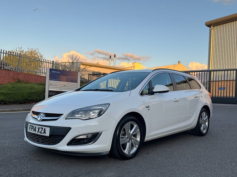 2014 Vauxhall Astra 1.6i 16V SRi 5dr ESTATE Petrol Manual