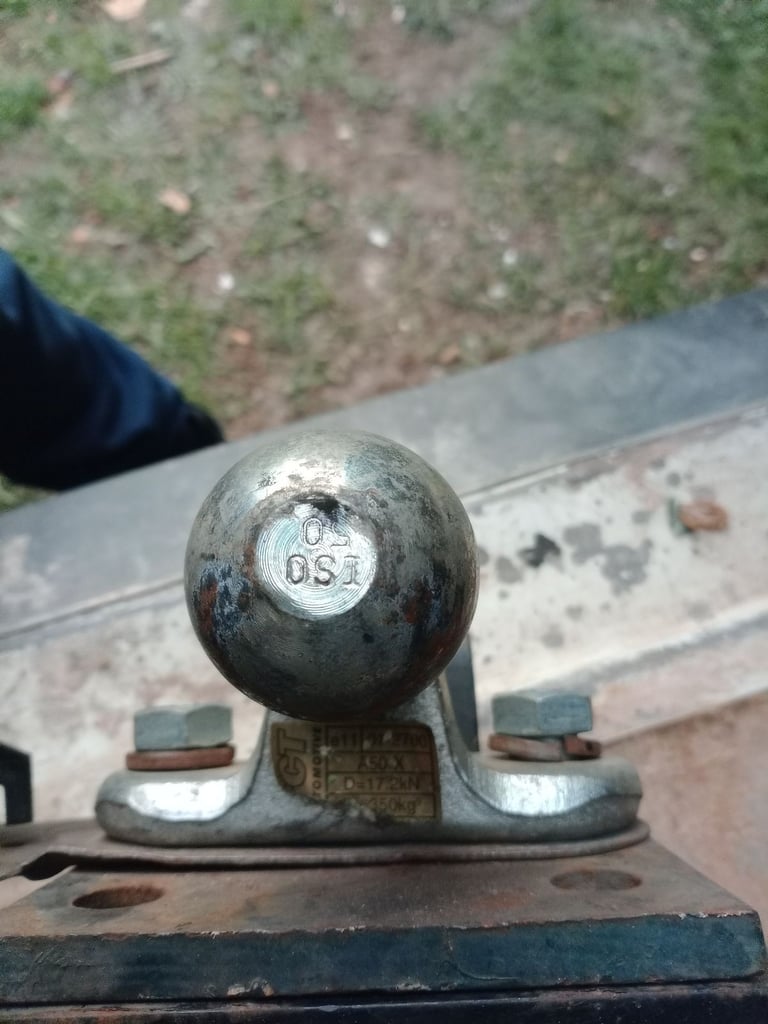 Transit tow bar 