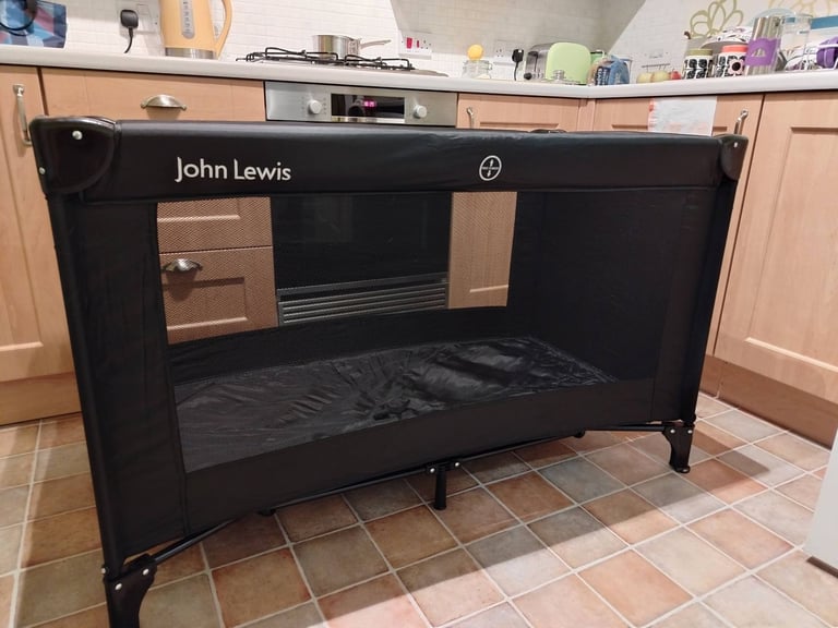 image for Travel Cot