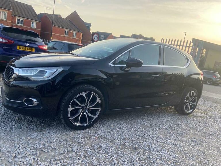 2015 DS Automobiles DS 4 BLUEHDI PRESTIGE S/S HATCHBACK Diesel Manual