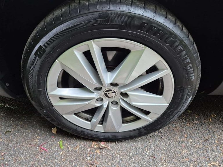 2024 Skoda Karoq 1.5 TSI SE Drive 5dr DSG ESTATE PETROL Automatic