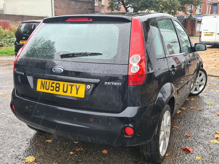 For sale Ford Fiesta Zetec 1.2 petrol