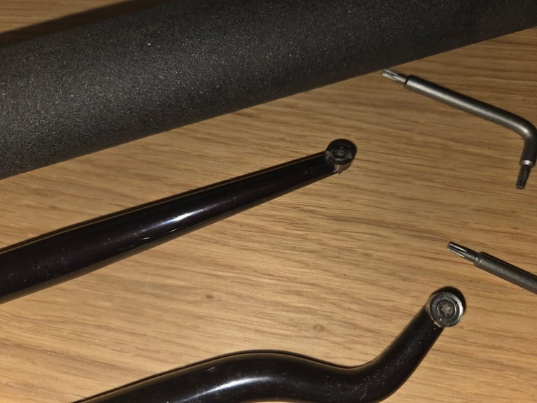 Axminster evolution series carbide tipped woodturning chisel system lathe wood turning