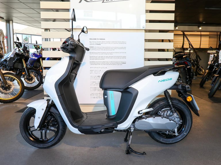 IN STOCK NOW! - NEW Yamaha NEO'S Electric Scooter. (White) £3,100 On The Road