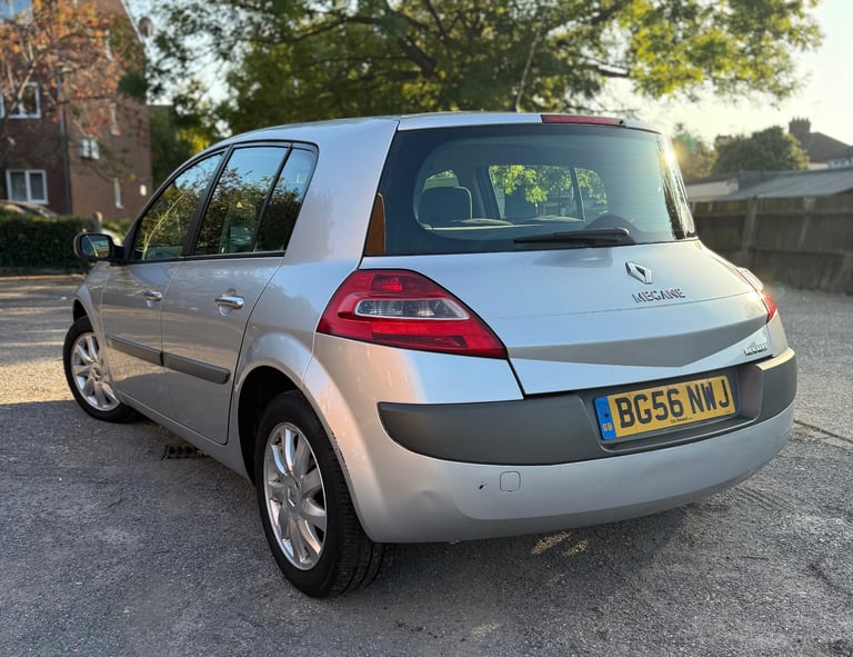 Renault, MEGANE, Hatchback, 2006, Manual, 1598 (cc), 5 doors