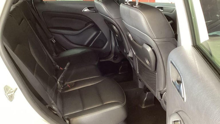 MERCEDES-BENZ B CLASS 1.5 B180 CDI SE 7G-DCT Euro 6 (s/s) 5dr 2015