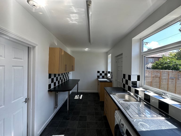 TALBOT ROAD, SOUTH SHIELDS - STUNNING 3-BED HOUSE TO LET 🏡 No Bond | UC Welcome | Prime Location