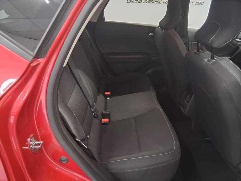 2020 Renault Captur 1.3 TCe Iconic SUV 5dr HATCHBACK Petrol Manual