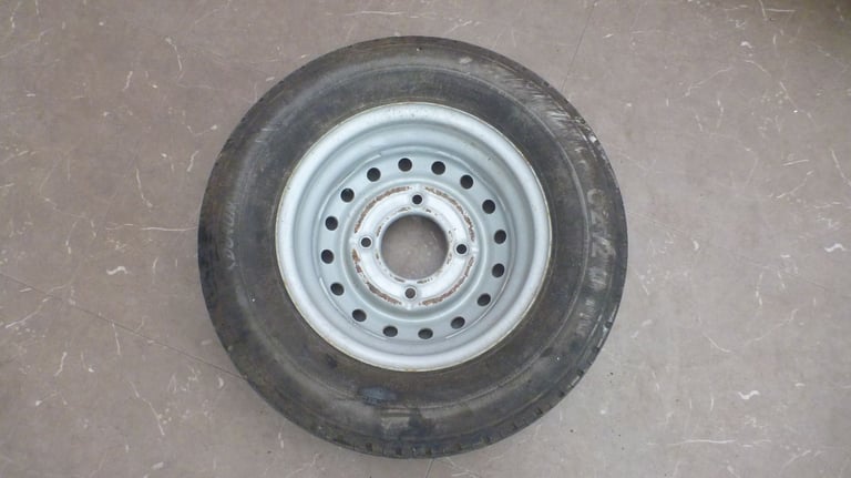 image for Caravan tyre with wheel Durun C212 165 R13C 94/93R good condition, no cracks
