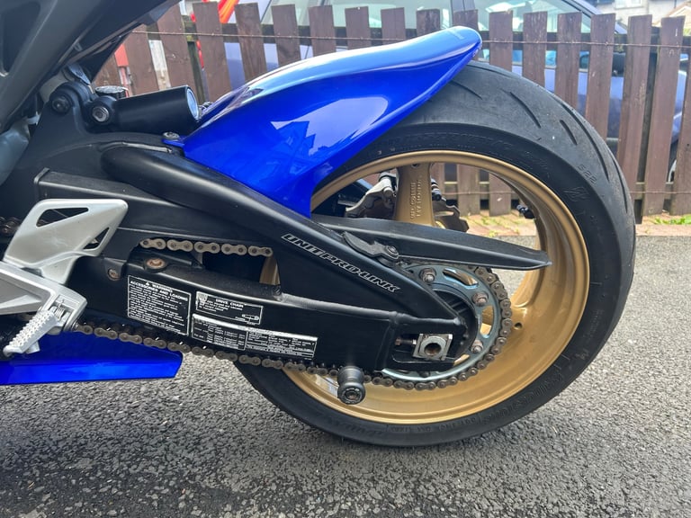 ***  fireblade Honda, CBR, 2009, 999 (cc) £3450 great  condition