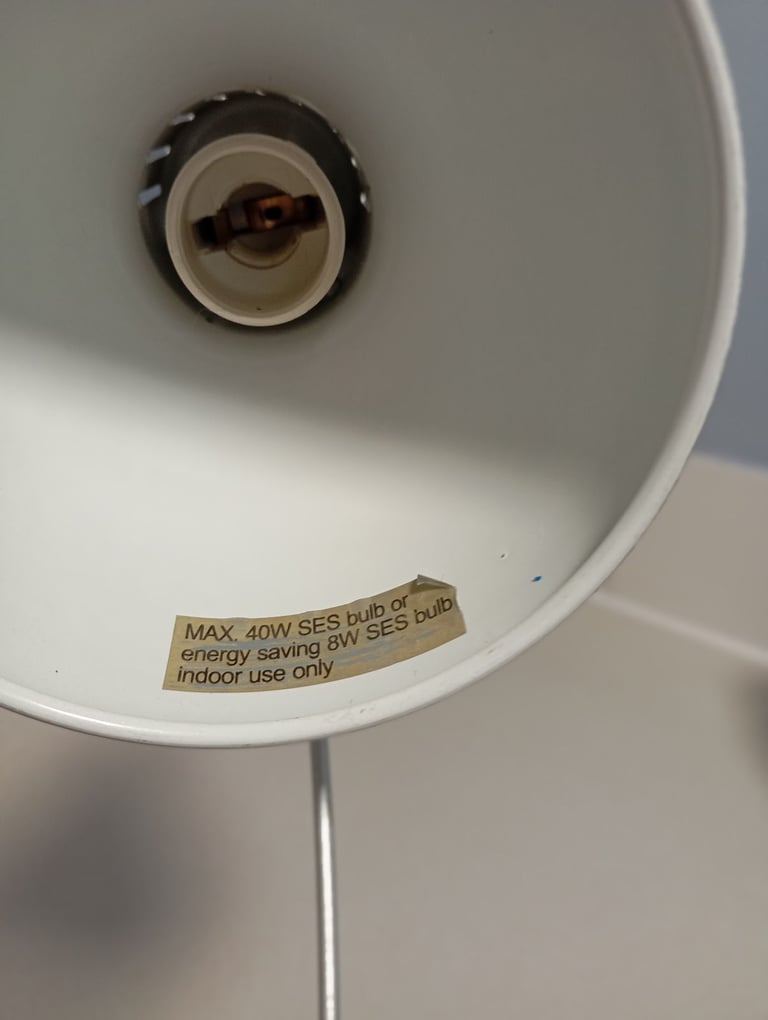 Desk lamp 