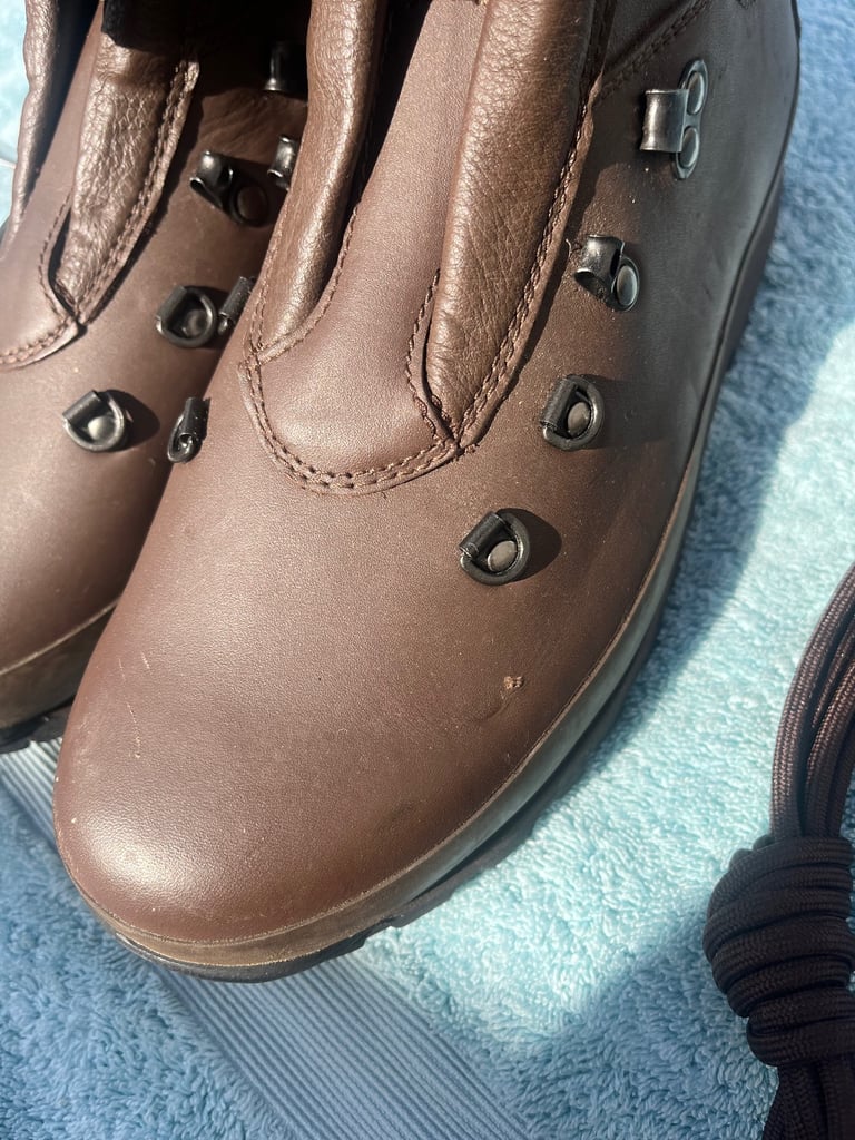 ALTBERG DEFENDER BOOTS COMBAT HIGH LIABILITY BROWN LADIES size 7