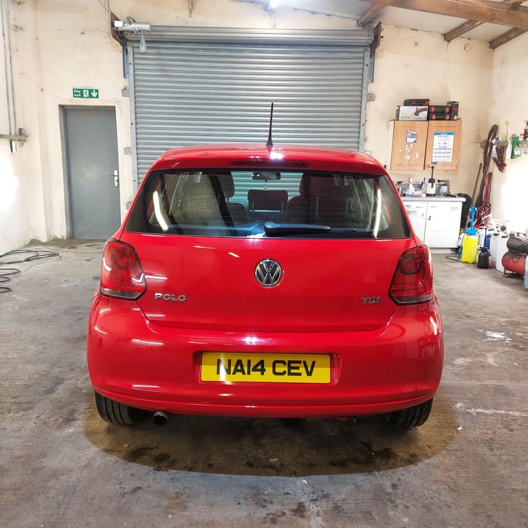 Volkswagen, POLO, Hatchback, 2014, Manual, 1598 (cc), 5 doors