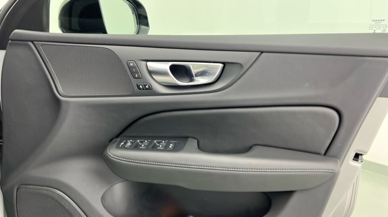 2025 Volvo V60 Plus, T6 AWD Plug-in hybrid, Electric/Petrol, Dark Estate Petrol Parallel PHEV Aut...