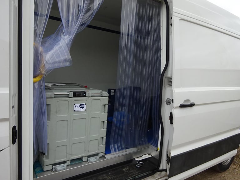 2024 74 REG VOLKSWAGEN CRAFTER CR35 COMMERCE TDI FRIDGE VAN DAMAGED SALVAGE