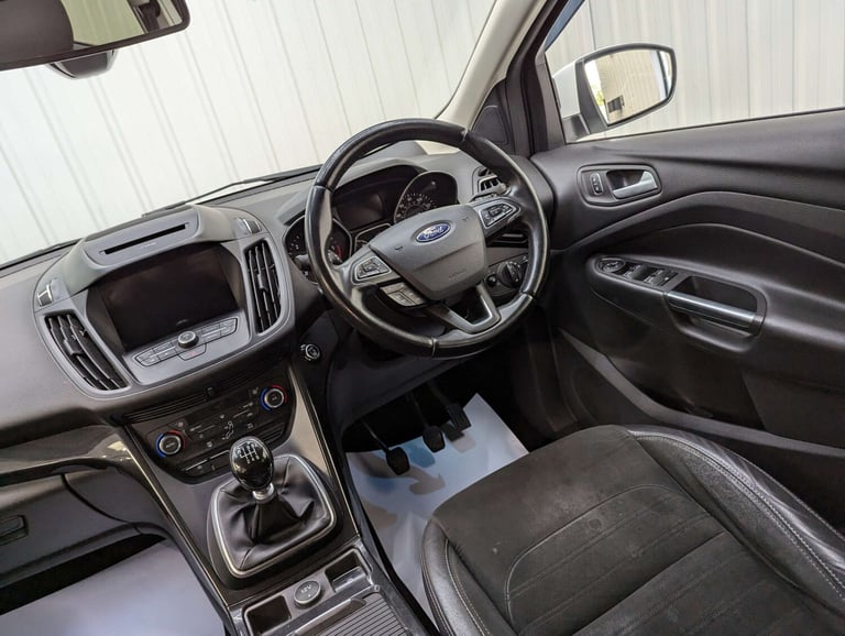 2017 Ford Kuga 2.0 Kuga Titanium TDCi 4x4 4WD 5dr SUV Diesel Manual