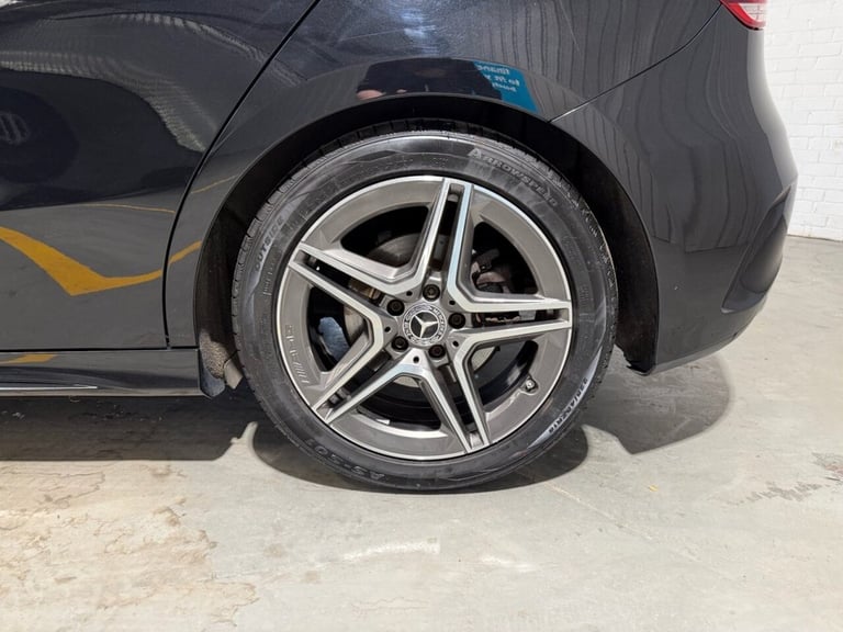 2018 68 MERCEDES-BENZ A-CLASS 1.3 A200 AMG LINE HATCHBACK 5DR PETROL 7G-DCT EURO