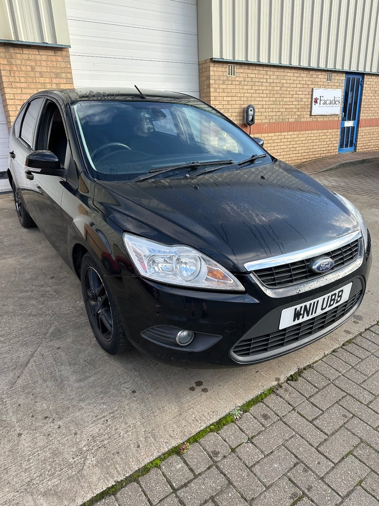2011 Ford Focus 1.6 Tdci Diesel 12 Months Mot Full Service Good Condition Car