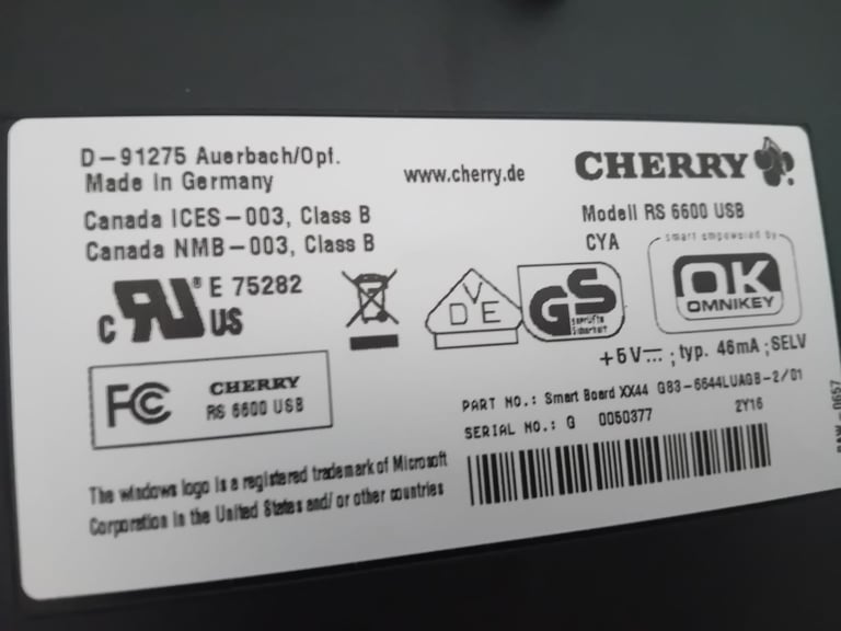Cherry Keyboard with Smart Card Reader Integrated
