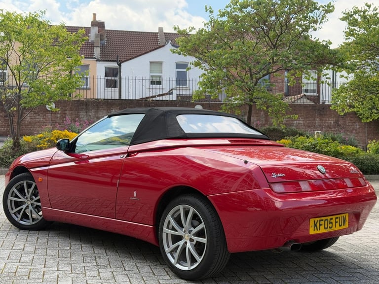 2005 Alfa Romeo Spider 2.0 JTS Lusso 2dr CONVERTIBLE Petrol Manual