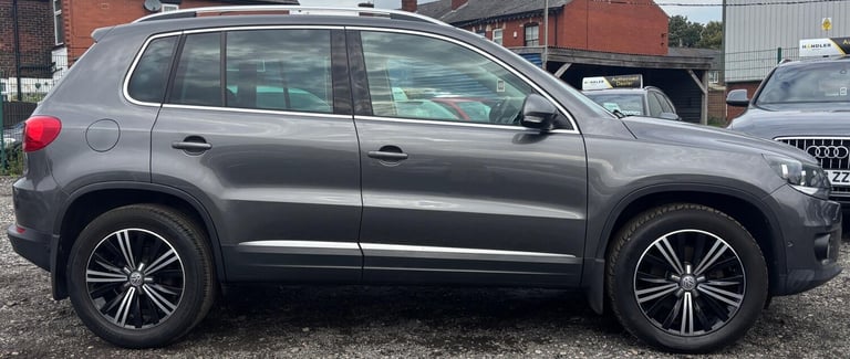 2013 Volkswagen Tiguan 2.0 TDI BlueMotion Tech Match DSG 4WD Euro 5 (s/s) 5dr ESTATE Diesel Autom...