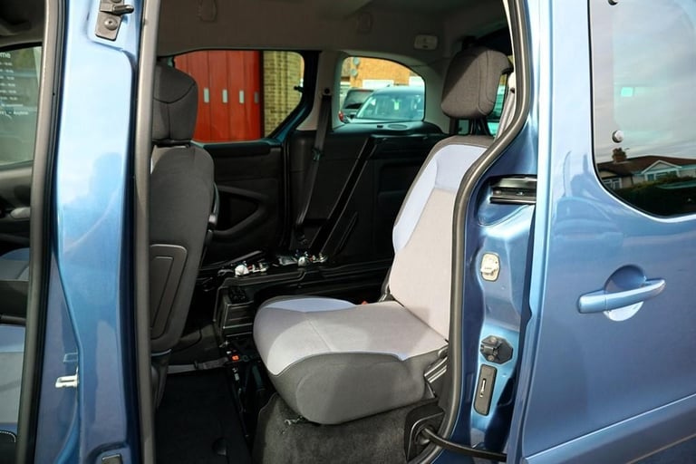 Peugeot Partner HDI TEPEE ALLURE, Disabled, Wheelchair Accessible vehicle, WAV.