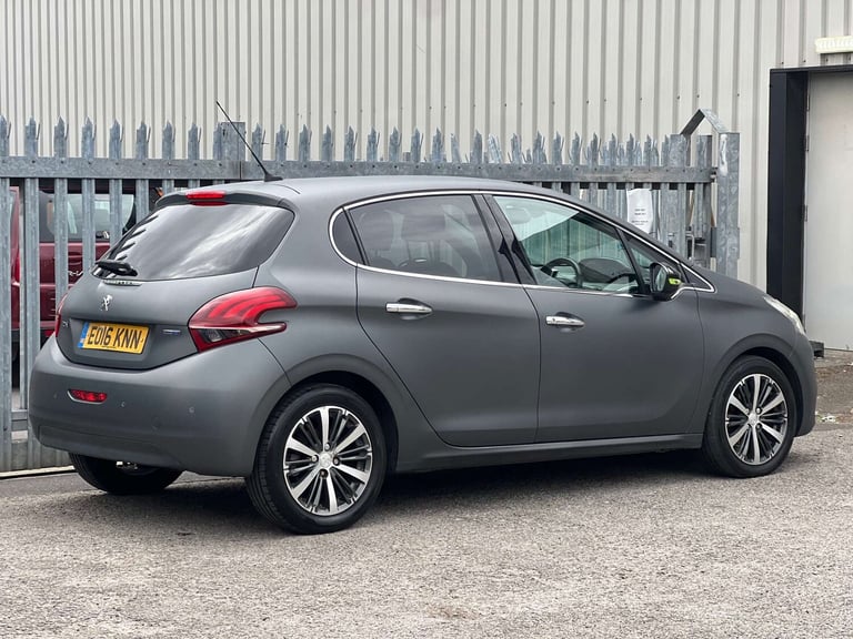 2016 Peugeot 208 1.6 BlueHDi 100 Allure 5dr HATCHBACK DIESEL Manual