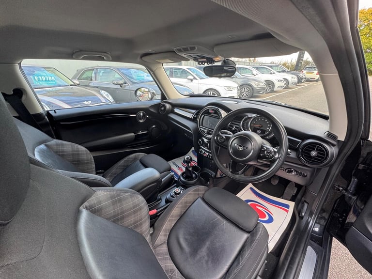 2019 MINI Hatch 1.5 Cooper Classic Hatchback 3dr Petrol Manual Euro 6 (s/s) (136 ps) HATCHBACK Pe...