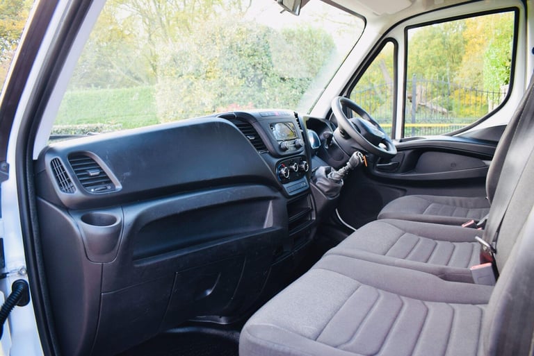 2023 Iveco Daily Tipper 14V 35C 3000 MWB Euro 6 4dr (DRW) CHASSIS CAB Diesel Manual