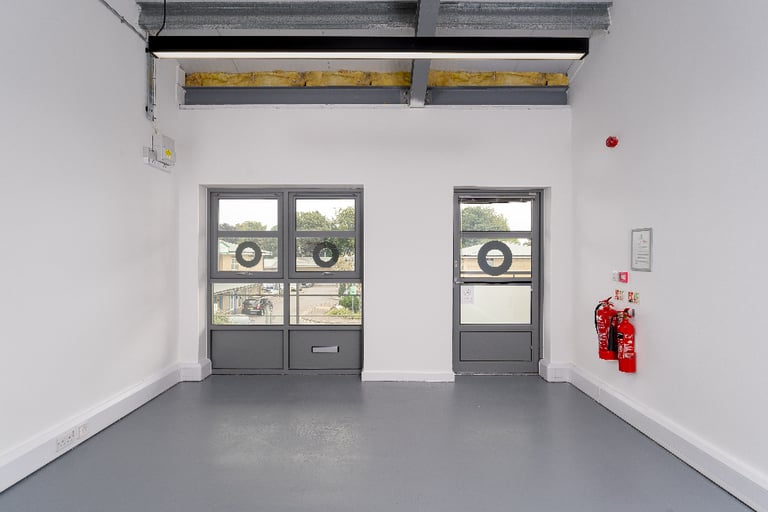 Luton - LU2 8DL, Light Industrial Unit in Luton, Great Marlings