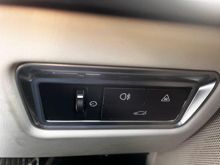 2012 Jaguar XF 3.0d S V6 Portfolio Auto Euro 5 (s/s) 4dr SALOON Diesel Automatic