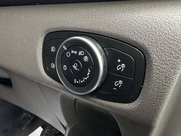 2022 Ford Transit Custom 2.0 EcoBlue 130ps Low Roof Limited Van PANEL VAN DIESEL Manual